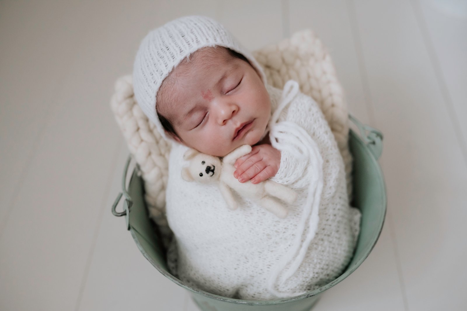 Lei Felca, Sharenting e Fotografia Newborn: O que Muda na Prática para Fotógrafos que Usam Redes Sociais como Portfólio