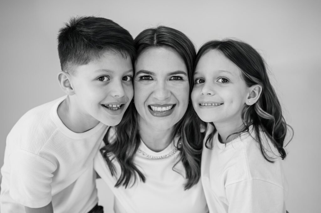 Por Que Você Merece um Ensaio Fotográfico de Dia das Mães Estilo Capa de Revista?